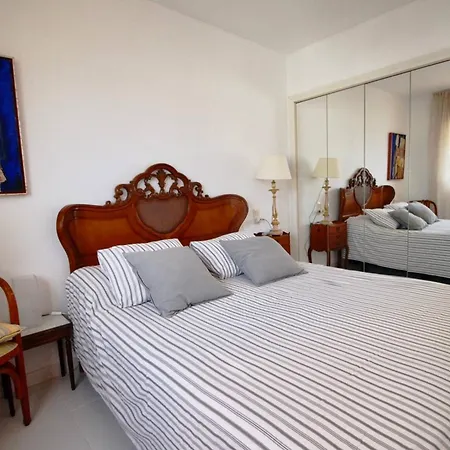Golden Paradise 75 By Homeprive Apartament